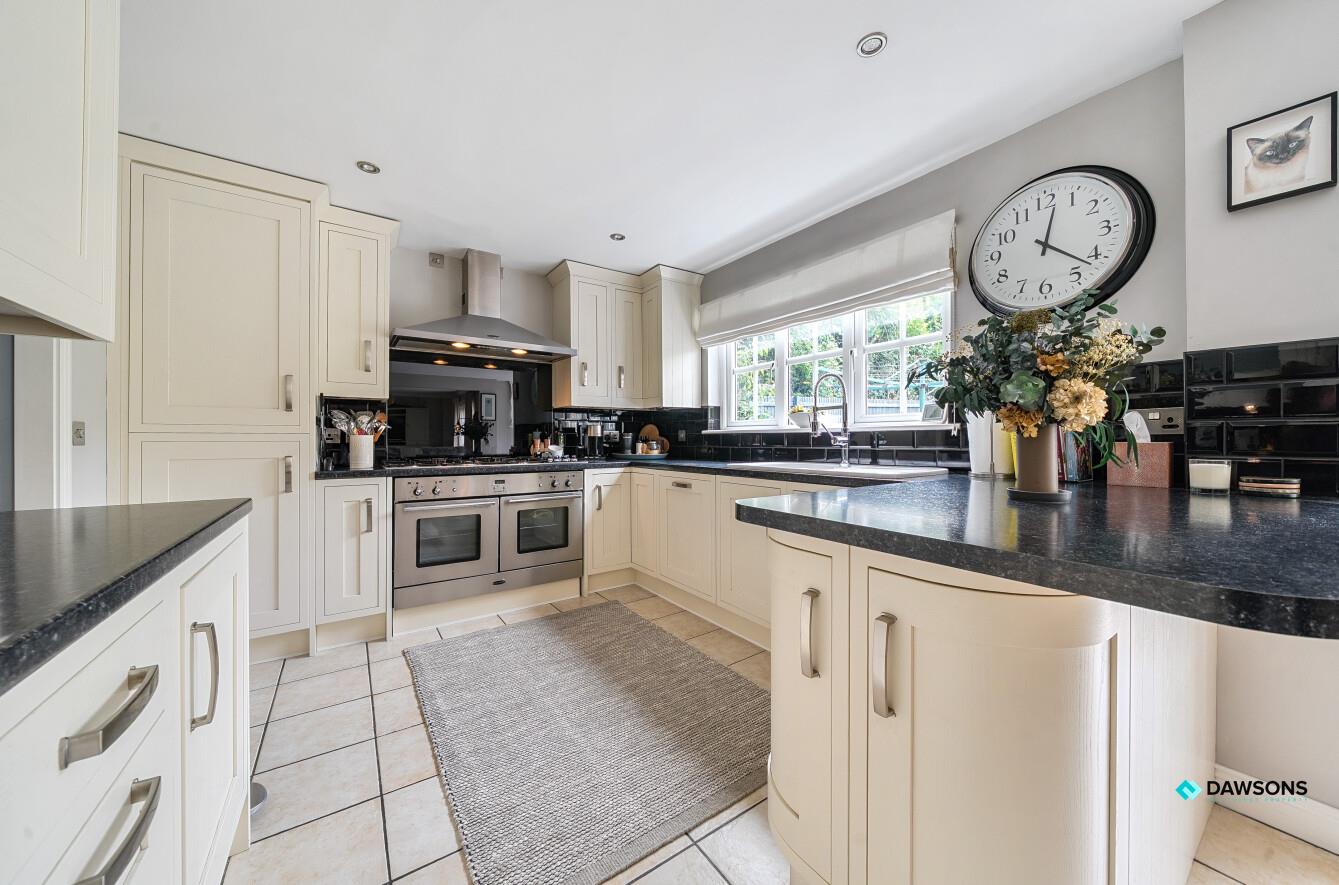 Cysgod Y Graig, Burry Port, SA16 0FX